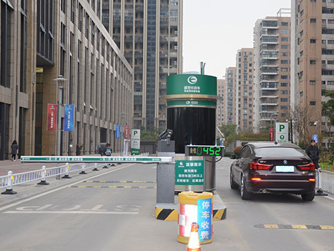 智慧停車場無感支付代理加盟好做嗎？