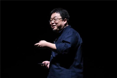 羅永浩直播公司被28倍收購(gòu)-羅永浩欠錢要還光了？